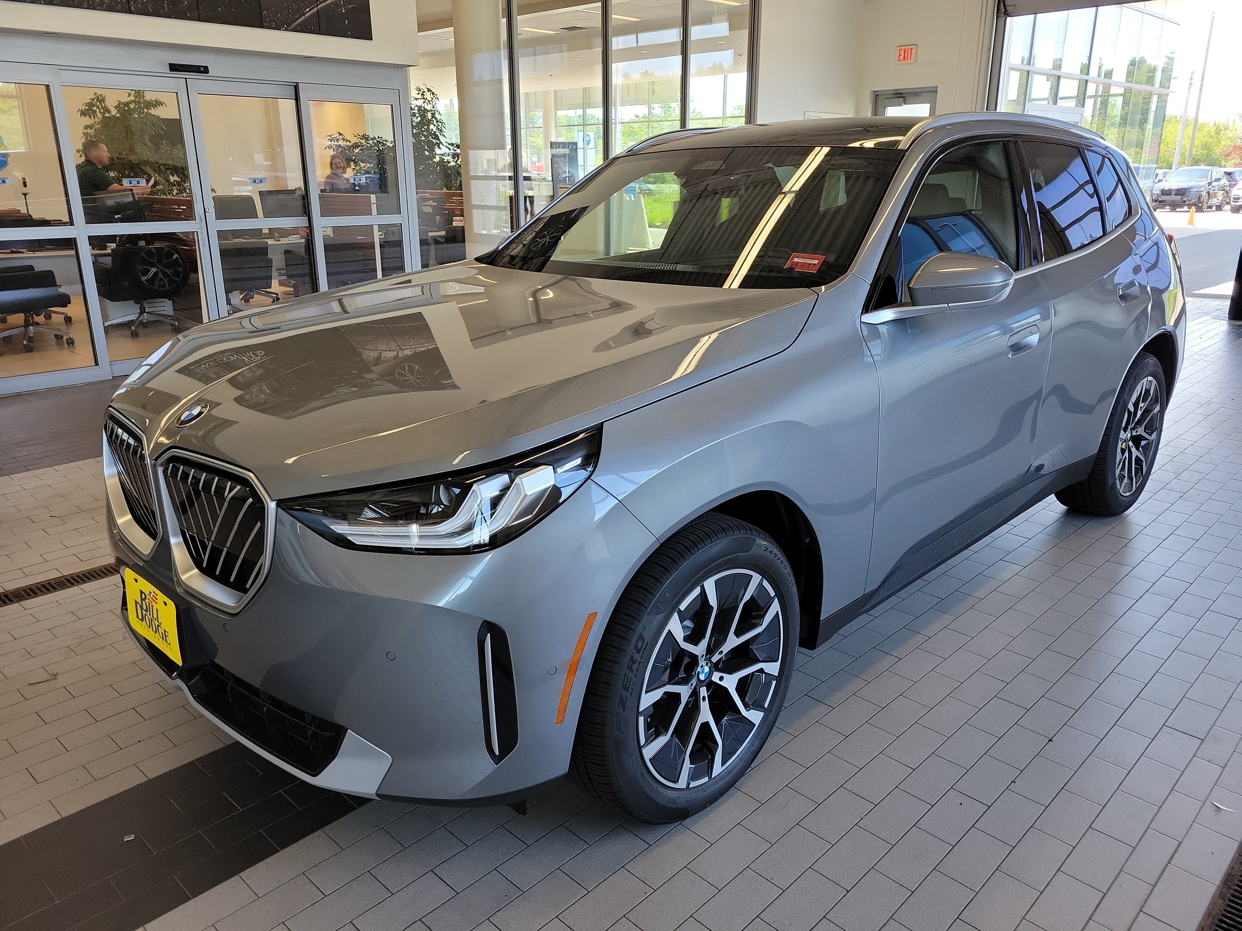 2026 BMW X3 30 xDrive in Skyscraper Grey Metallic — front three-quarter view