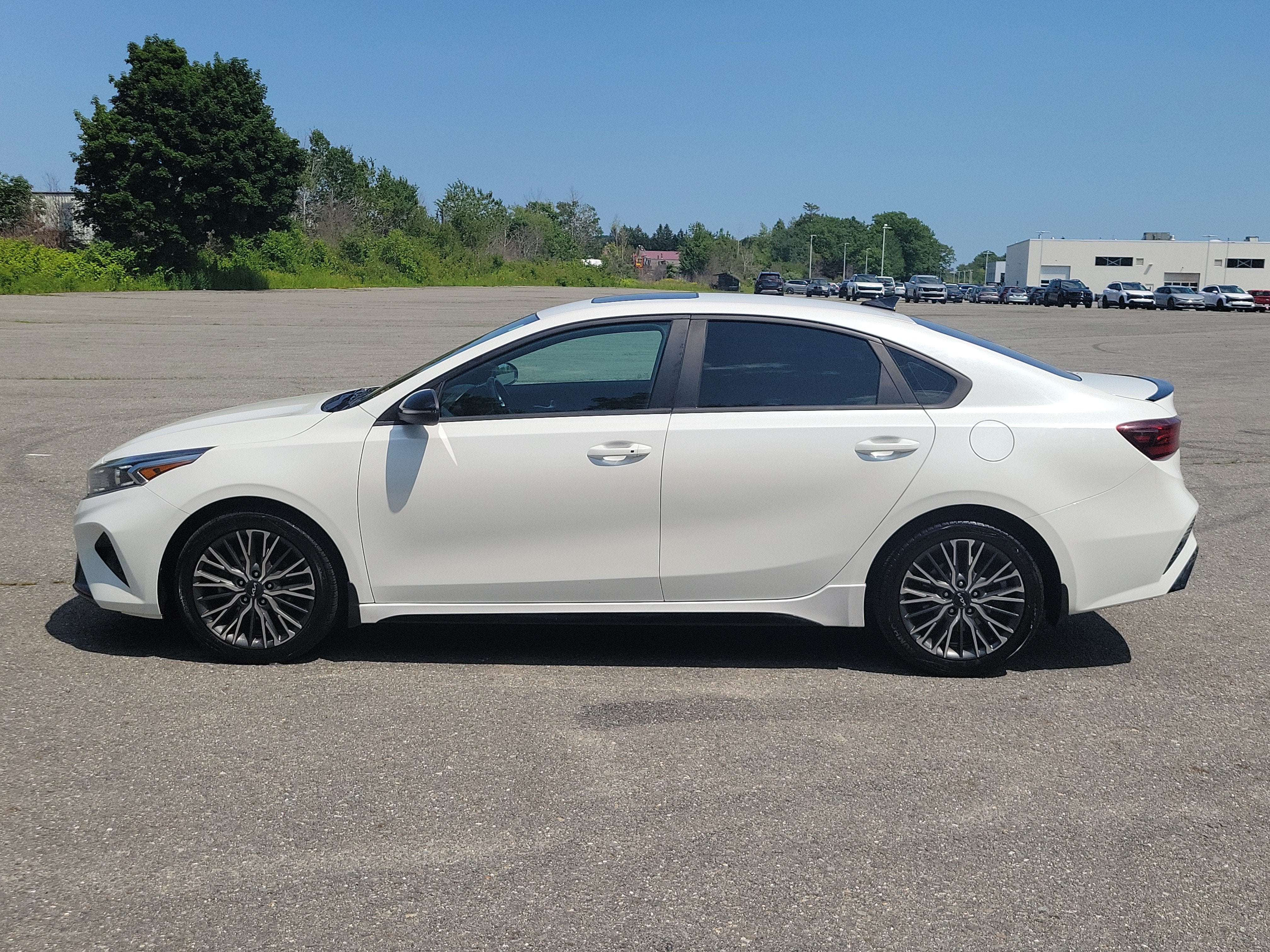 2023 Kia Forte — side profile view
