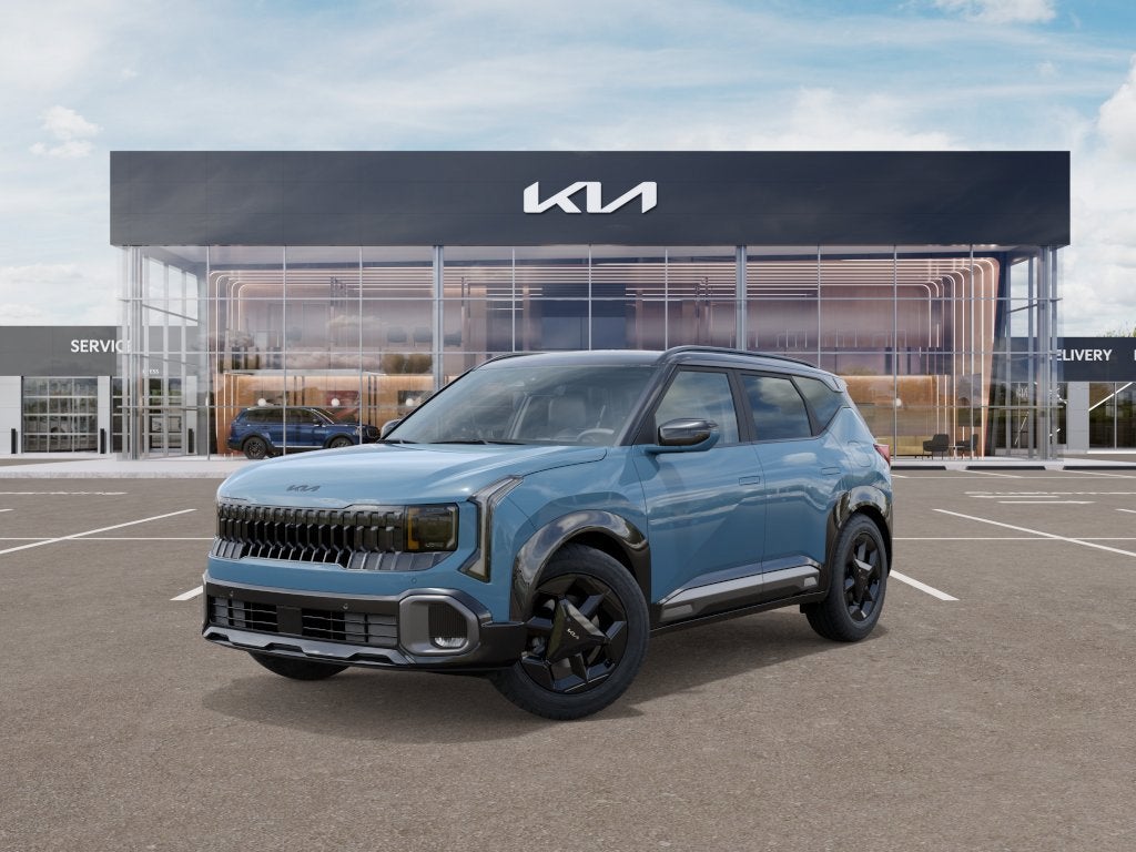 2027 Kia Seltos X-Line S in Frost Blue — front three-quarter view