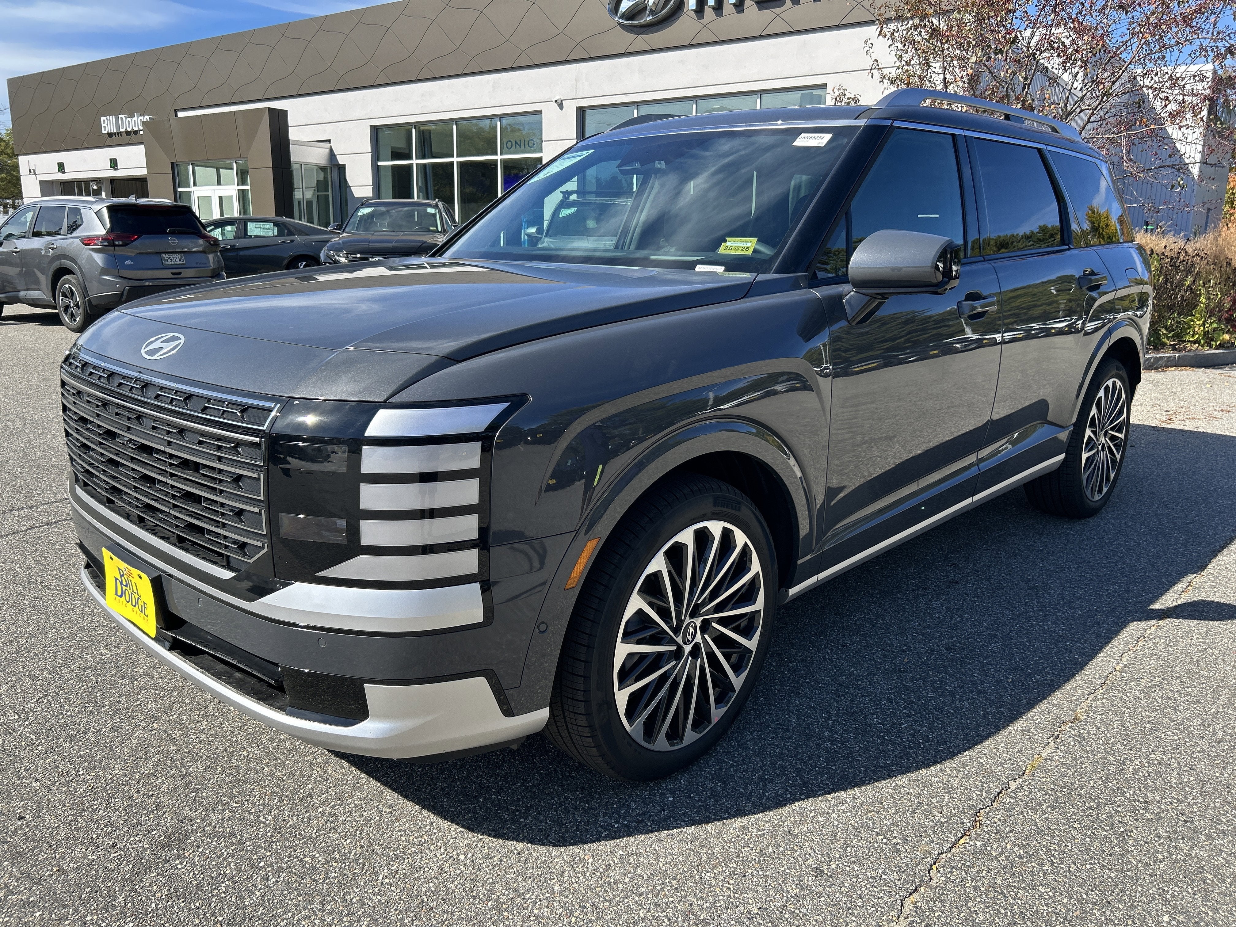 2026 Hyundai Palisade Calligraphy in Ecotronic Gray Pearl — front three-quarter view