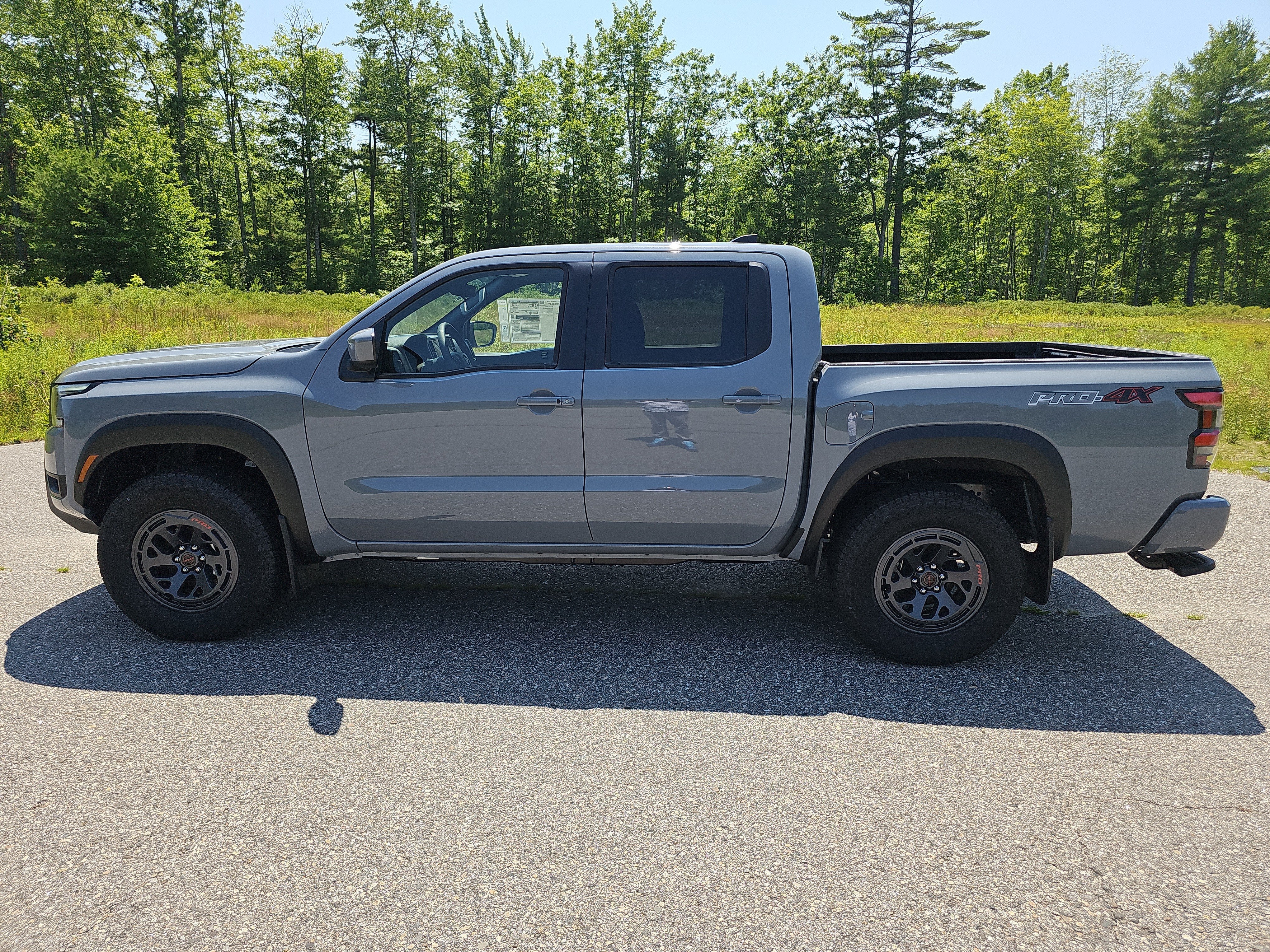2026 Nissan Frontier — side profile view