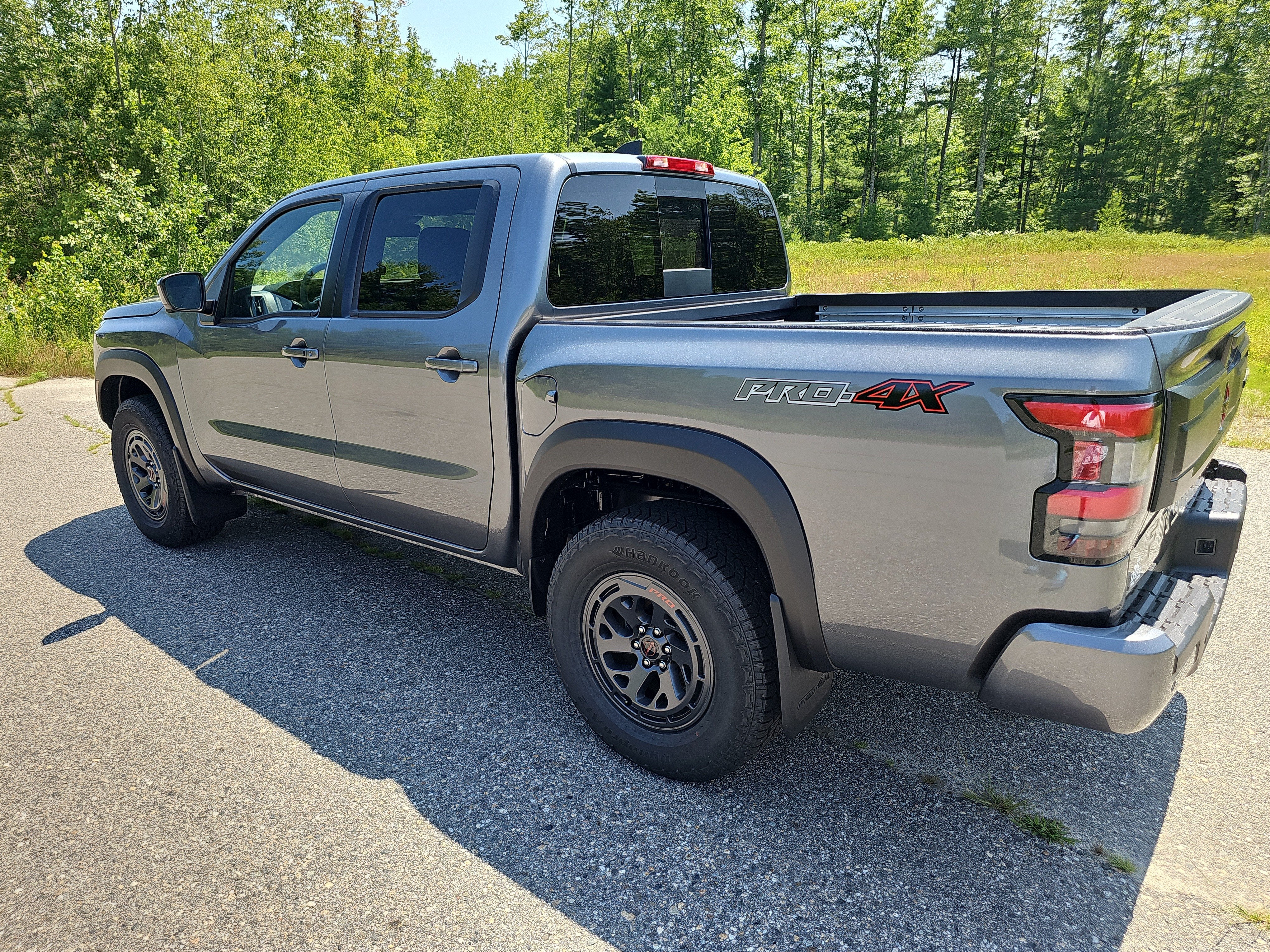 2026 Nissan Frontier — detail view