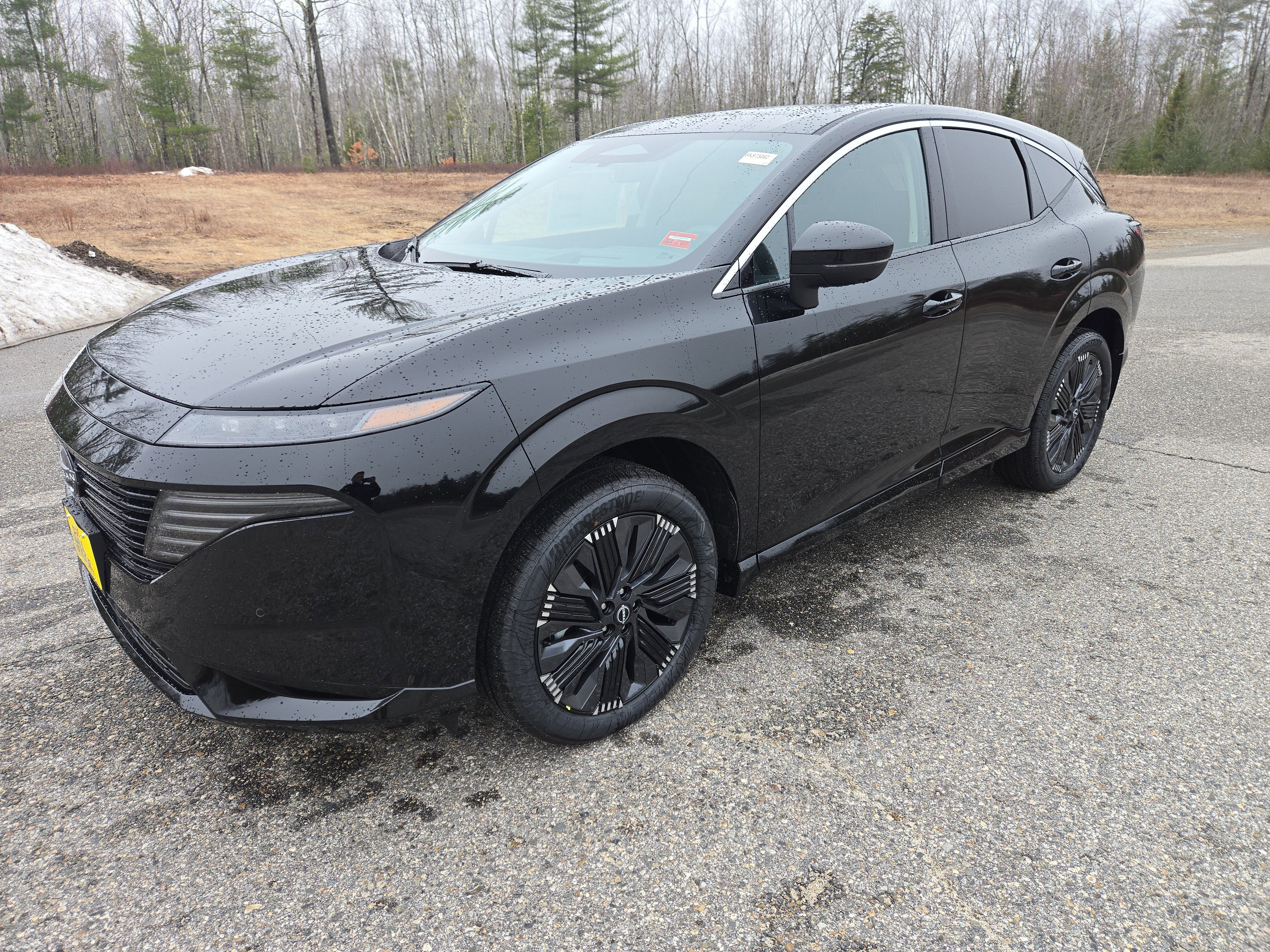 2026 Nissan Murano Platinum in Super Black — front three-quarter view
