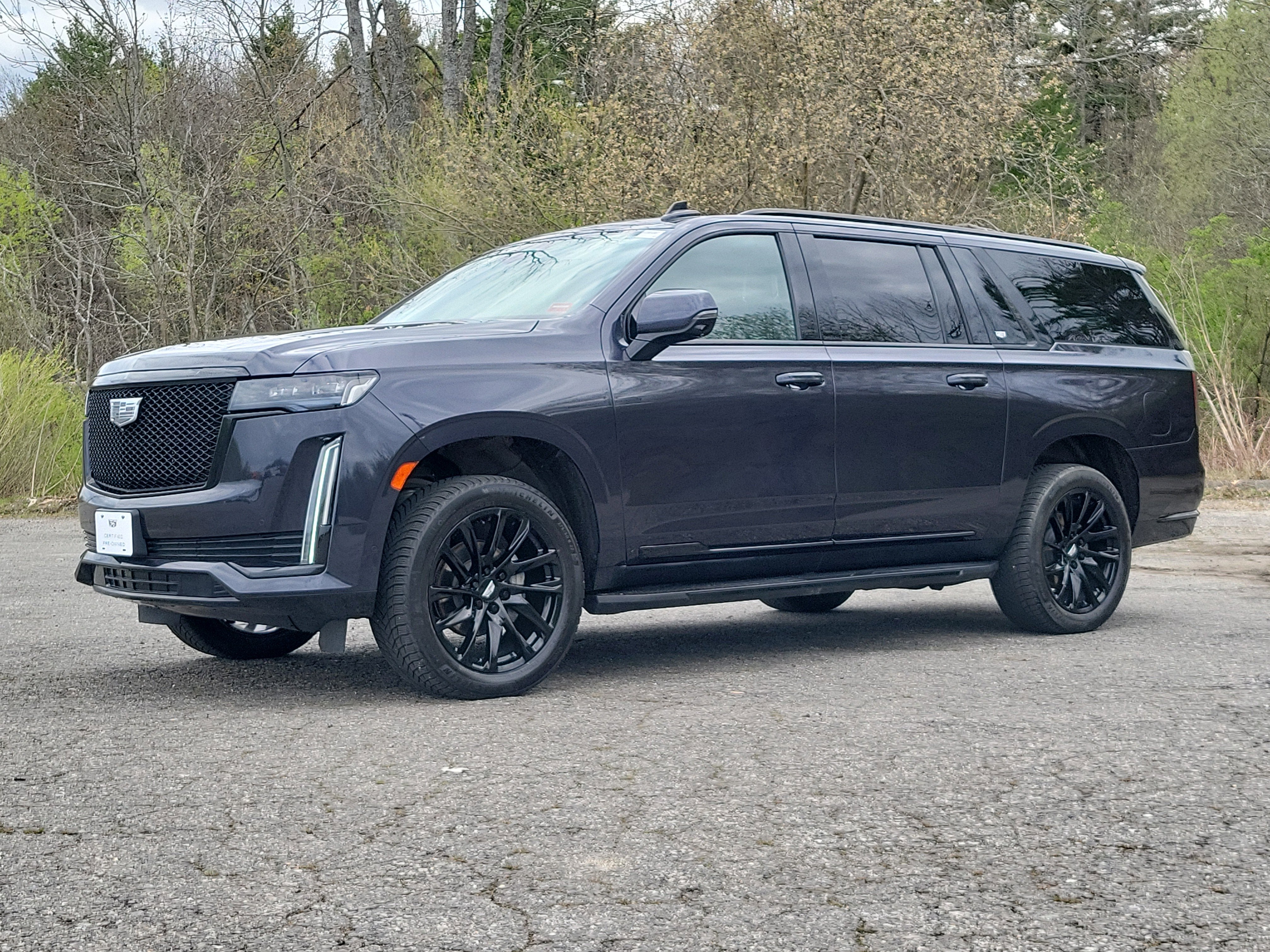 2023 Cadillac Escalade ESV Sport Platinum in Galactic Gray Metallic — front three-quarter view