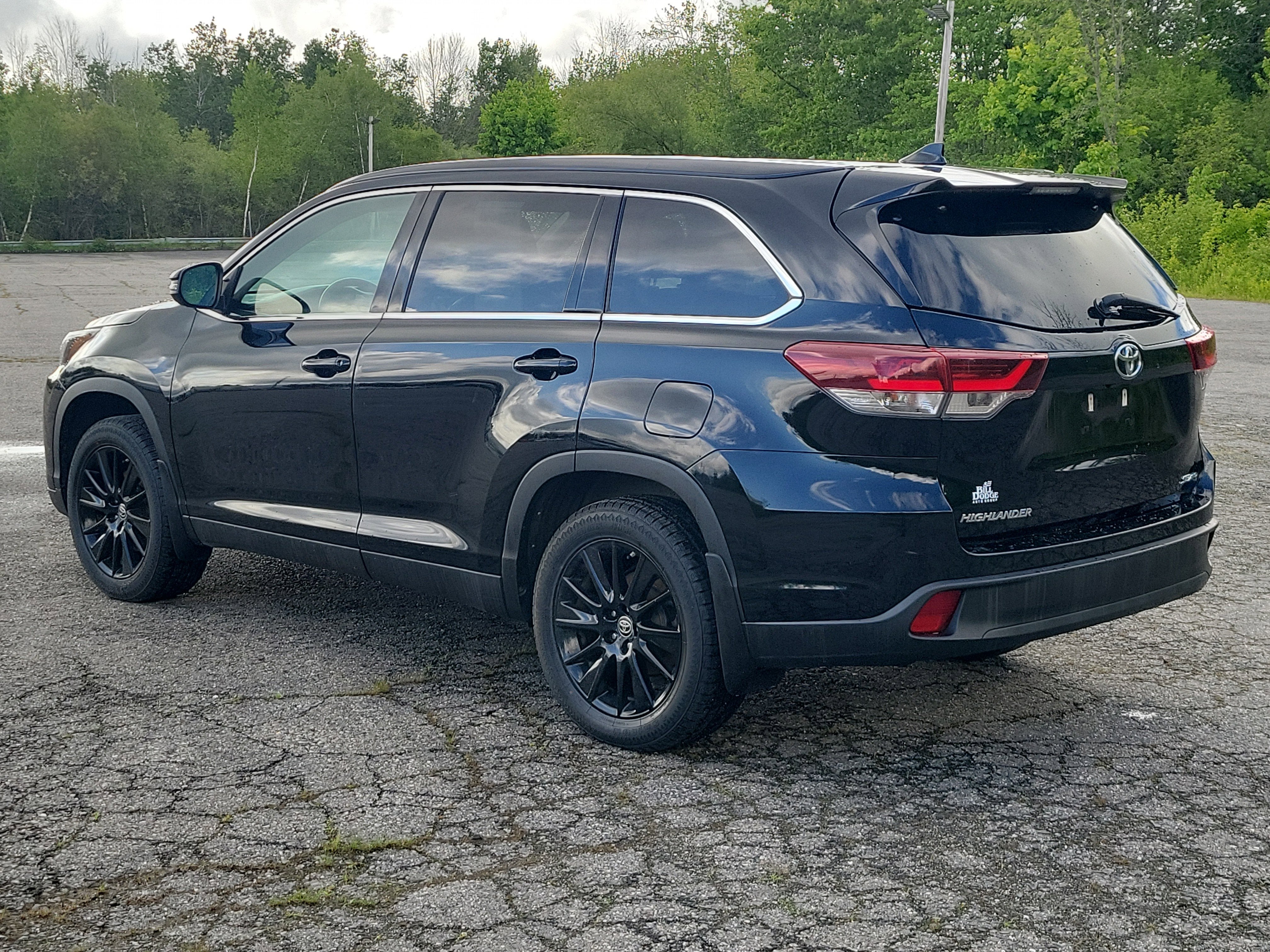 2019 Toyota Highlander — detail view