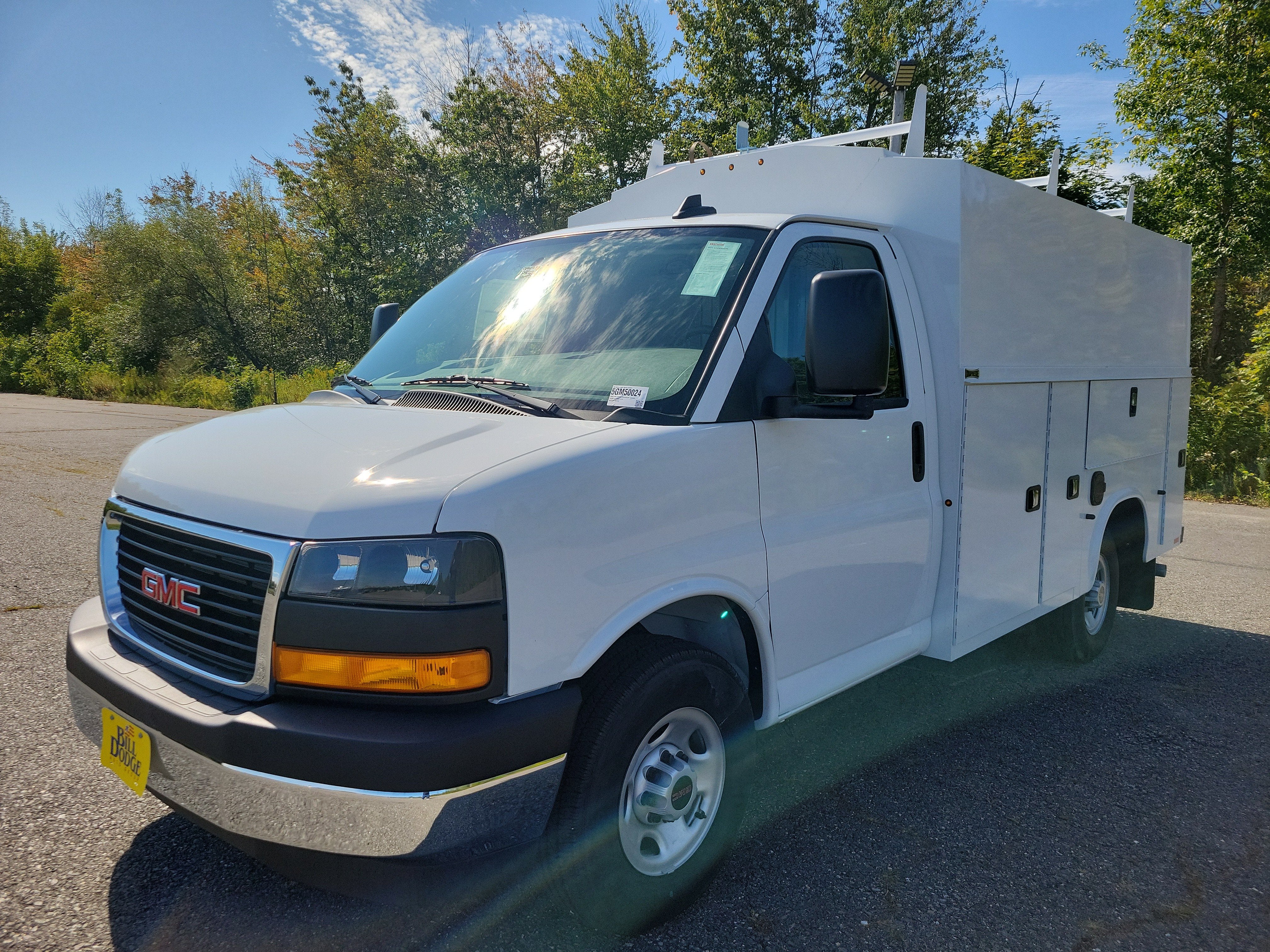 2025 GMC Savana Cutaway 3500