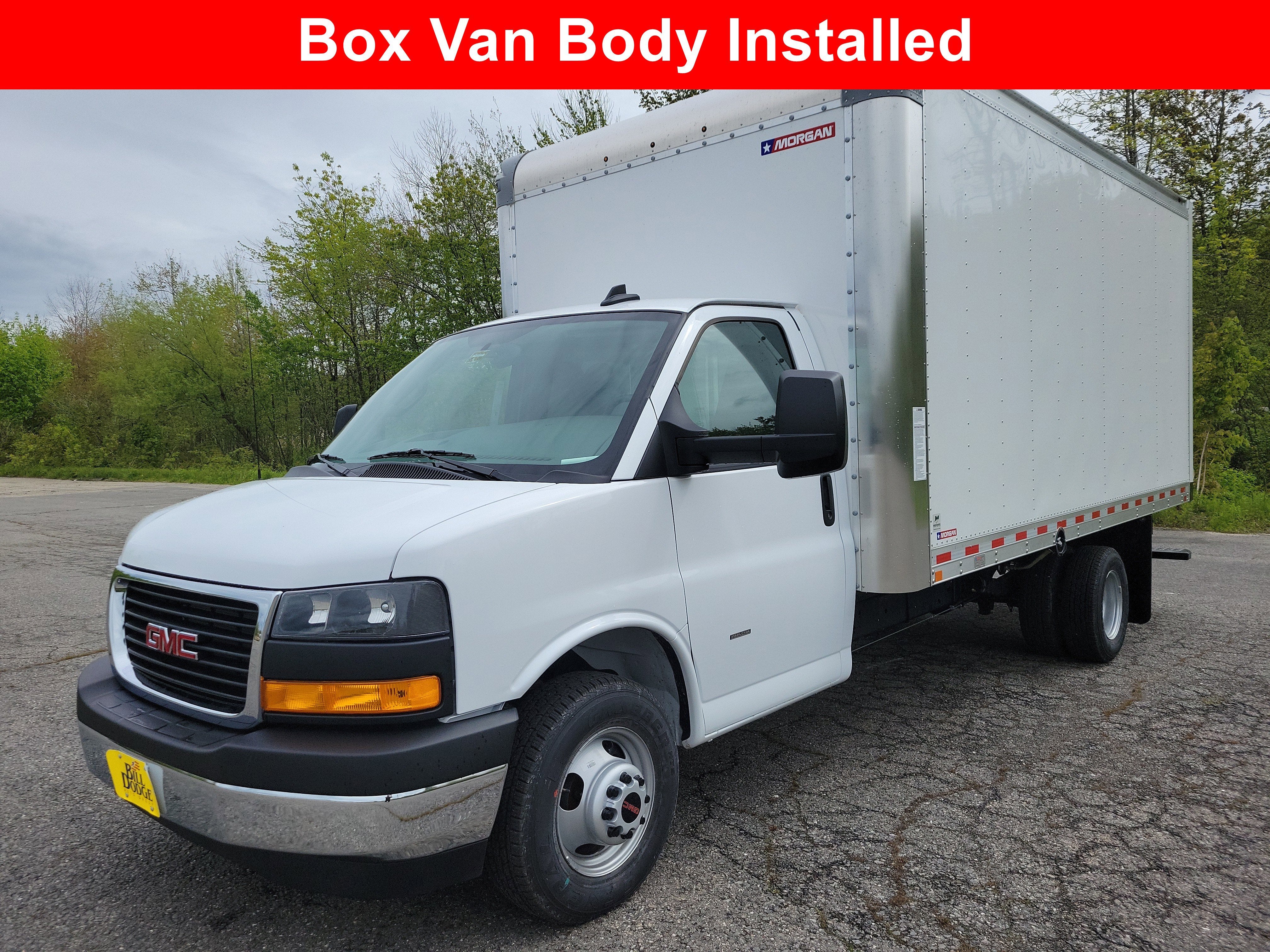 2025 GMC Savana Cutaway 3500