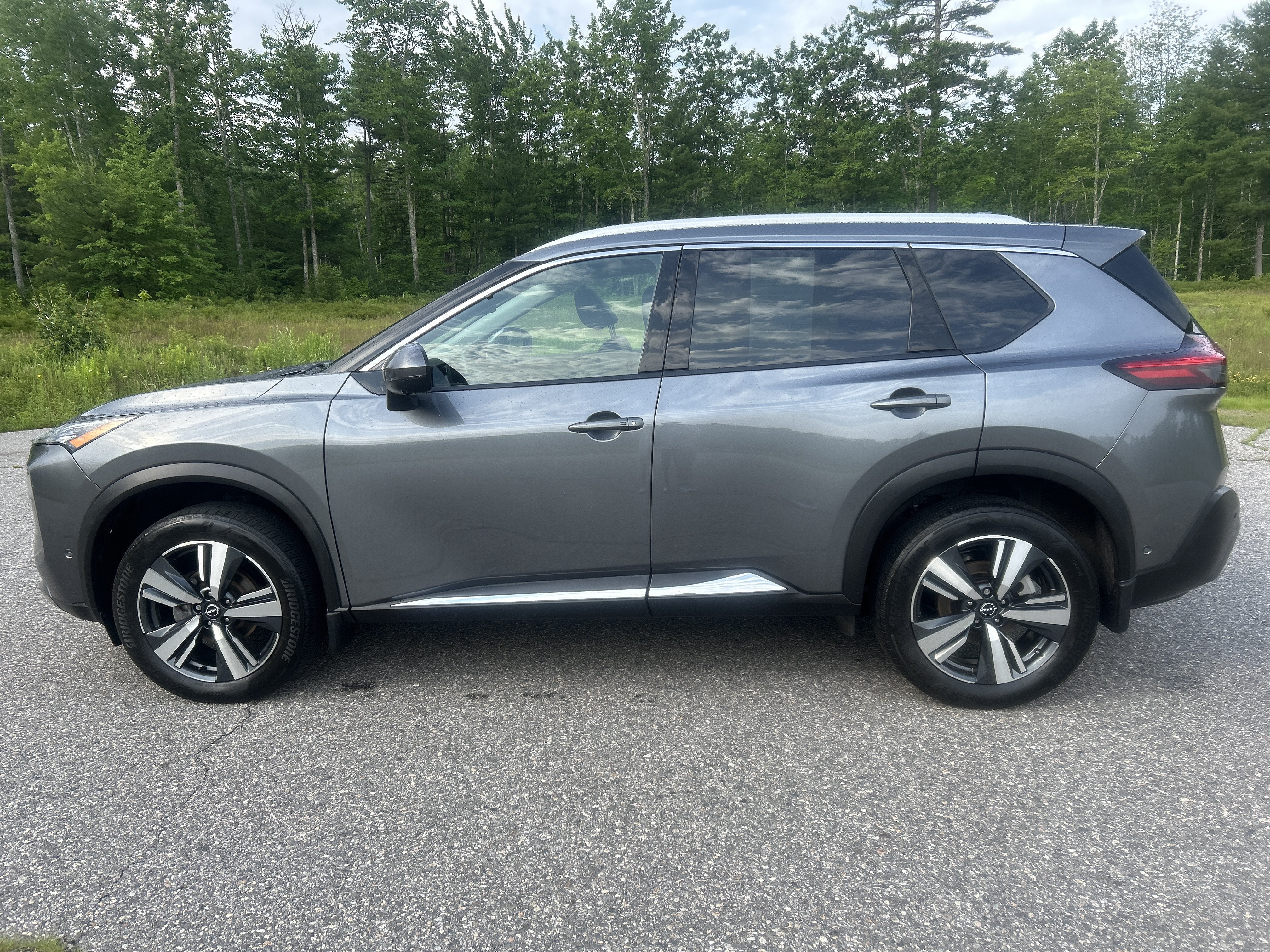 2023 Nissan Rogue — side profile view