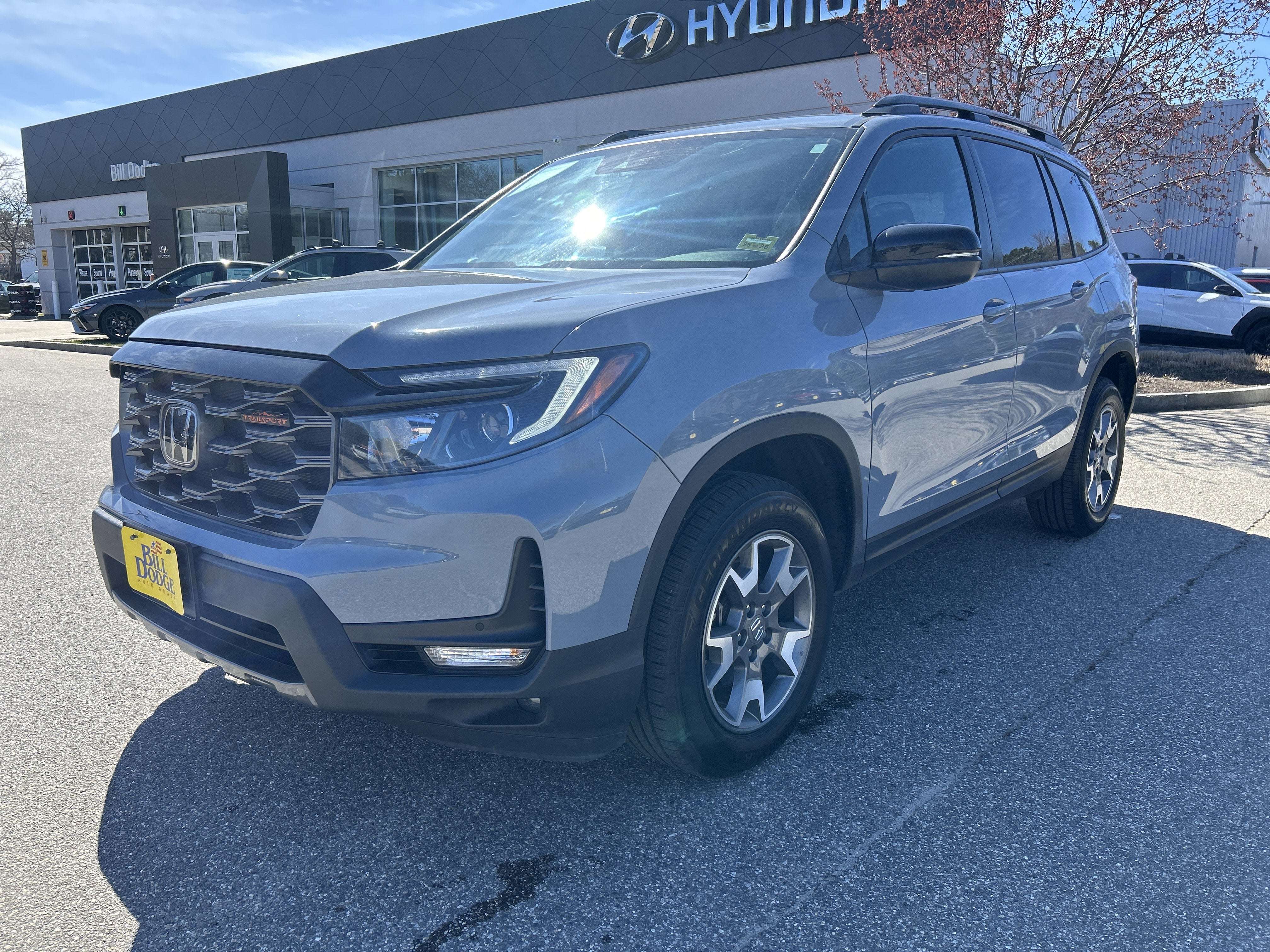 2023 Honda Passport TrailSport in Sonic Gray Pearl — front three-quarter view